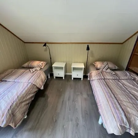 Сasa de vacaciones Old Fisherman's House With 4 Bedroom